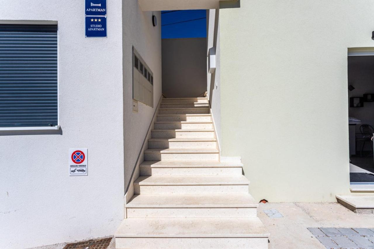 Ferienhaus Maestral - Kastel Kambelovac Kaštela Exterior foto